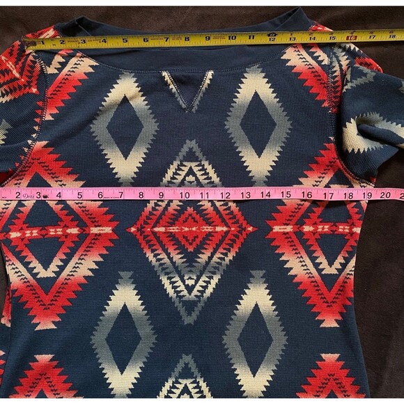 CHAPS Denim Ralph Lauren Southwestern 100% Cotton Thermal Waffle Weave Top M - Picture 5 of 10